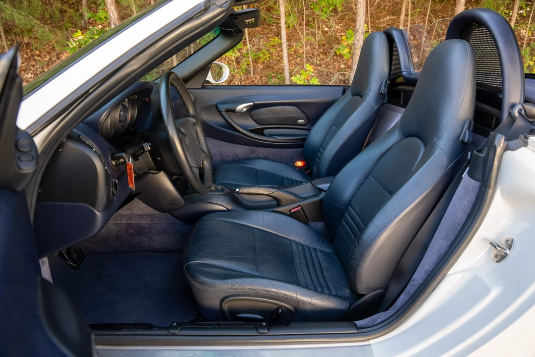 2000 Porsche 986 Boxster - Image 29 of 31