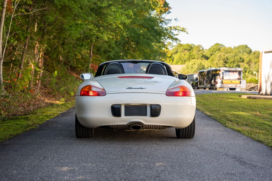 2000 Porsche 986 Boxster - Image 5 of 31