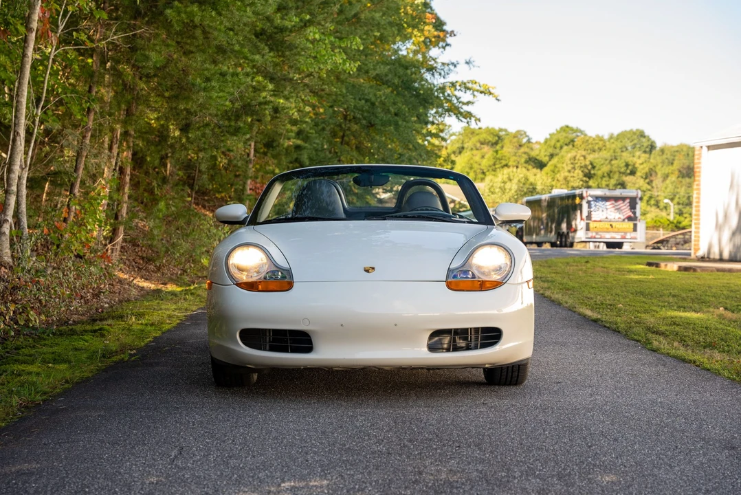 2000 Porsche 986 Boxster - Image 10 of 31