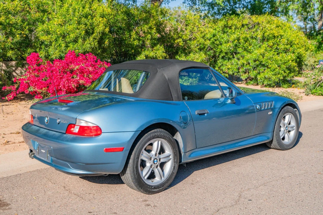 2001 BMW Z3 Roadster - Image 2 of 9