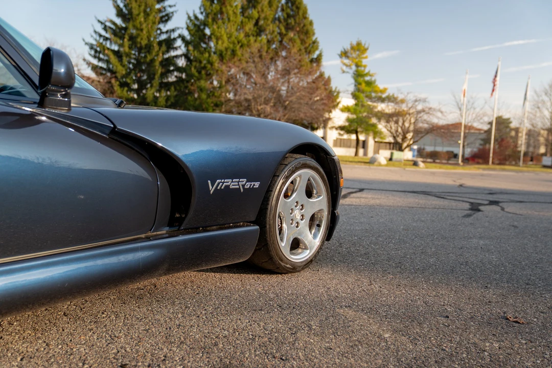 2001 Dodge Viper GTS 2nd Gen - Image 31 of 31
