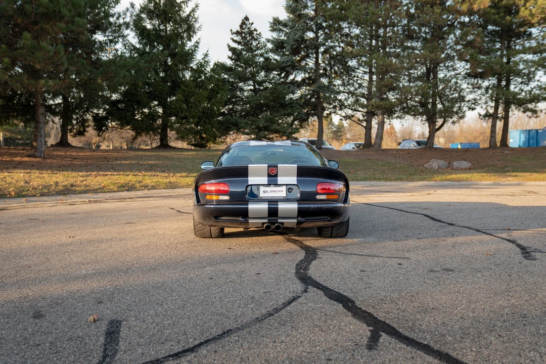2001 Dodge Viper GTS 2nd Gen - Image 10 of 31