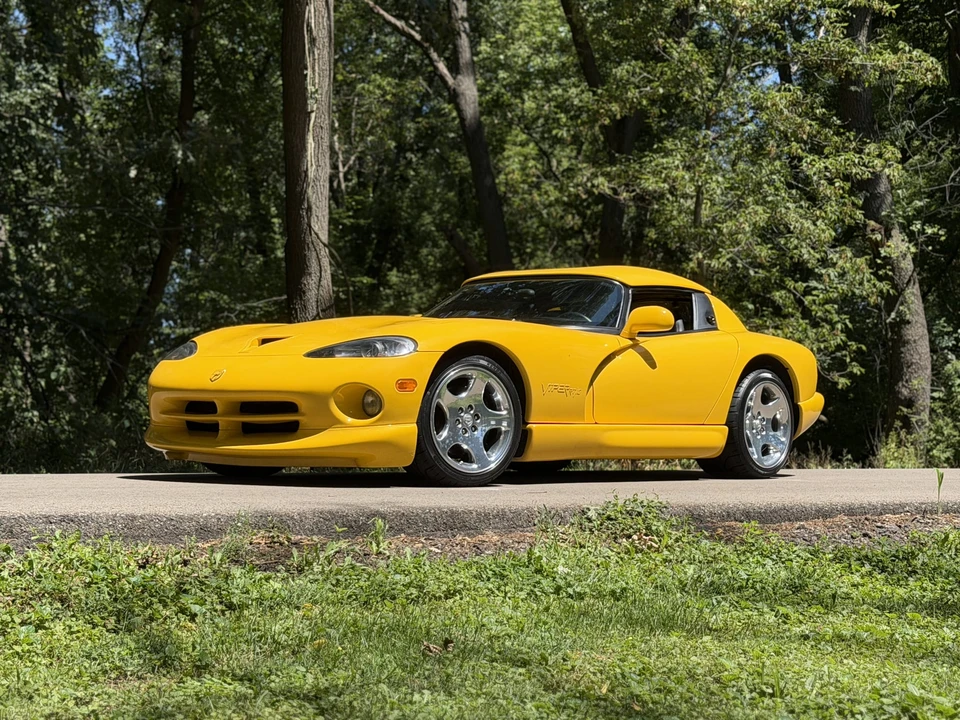 2001 Dodge Viper 2nd Gen - Image 11 of 31