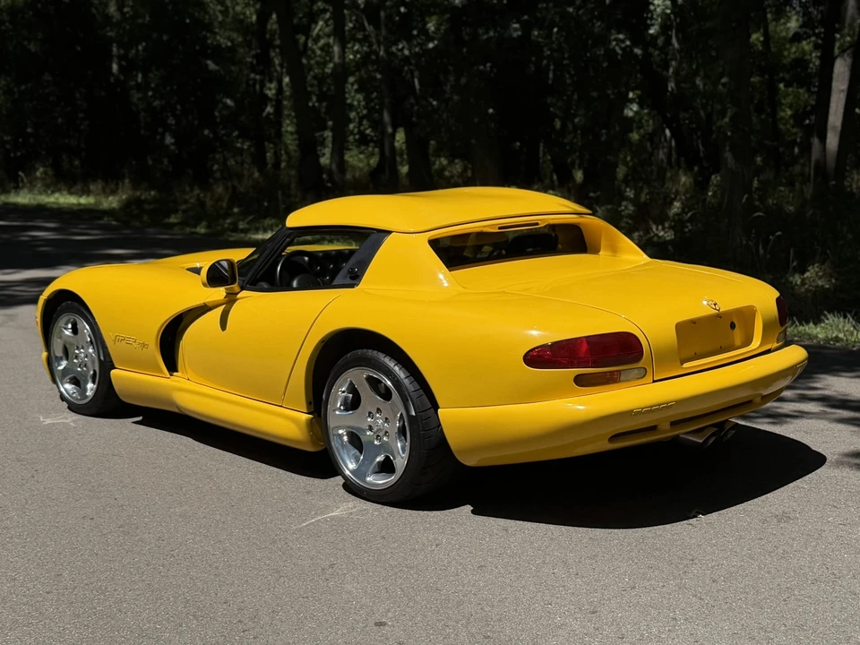 2001 Dodge Viper 2nd Gen - Image 21 of 31