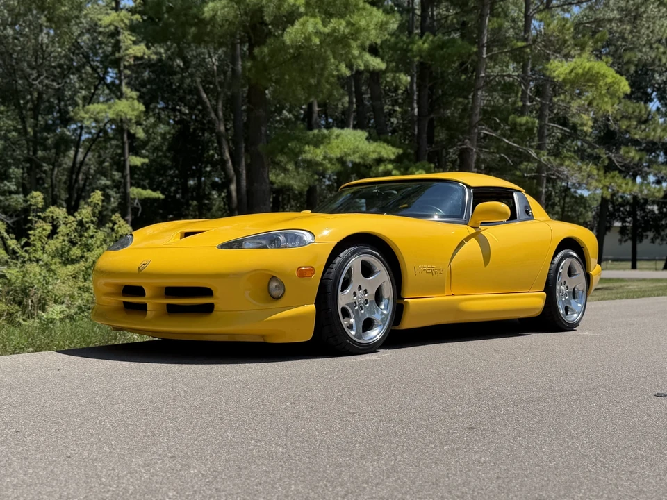 2001 Dodge Viper 2nd Gen - Image 4 of 31