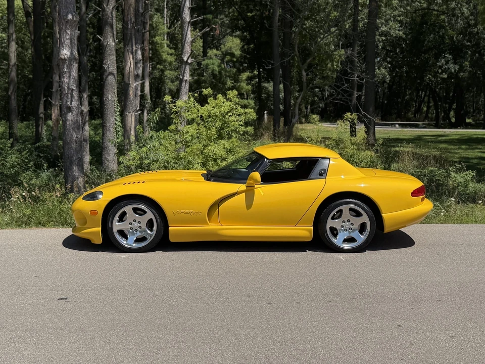 2001 Dodge Viper 2nd Gen - Image 18 of 31