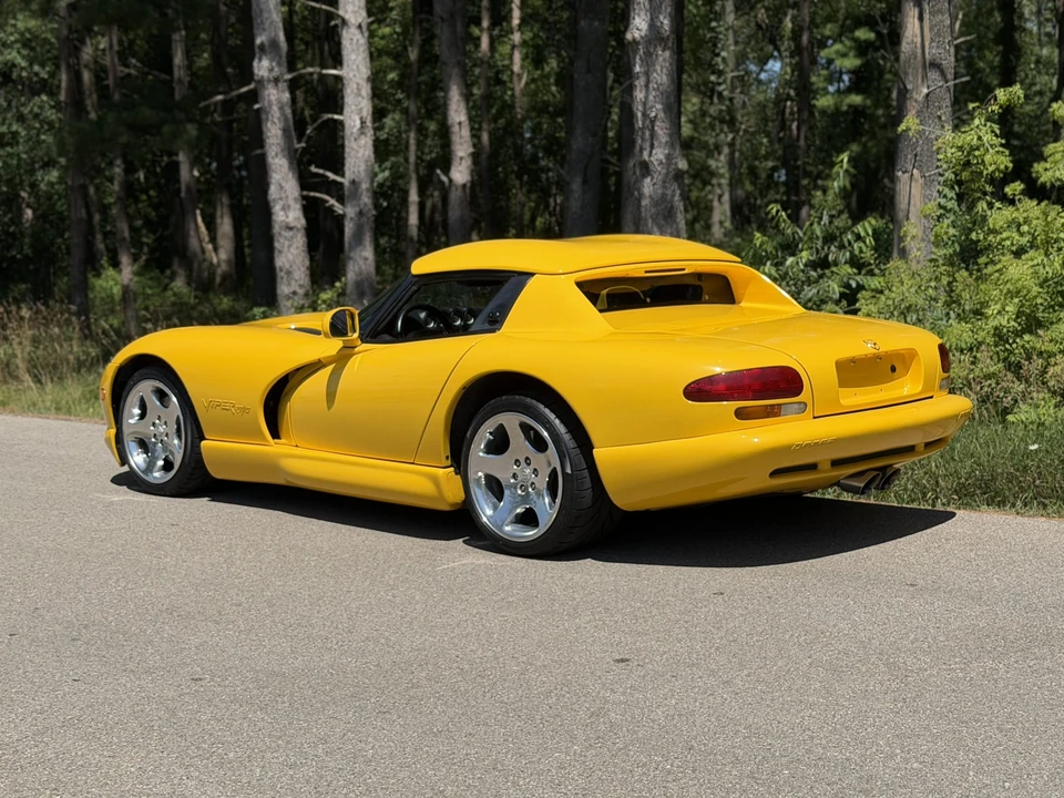 2001 Dodge Viper 2nd Gen - Image 25 of 31