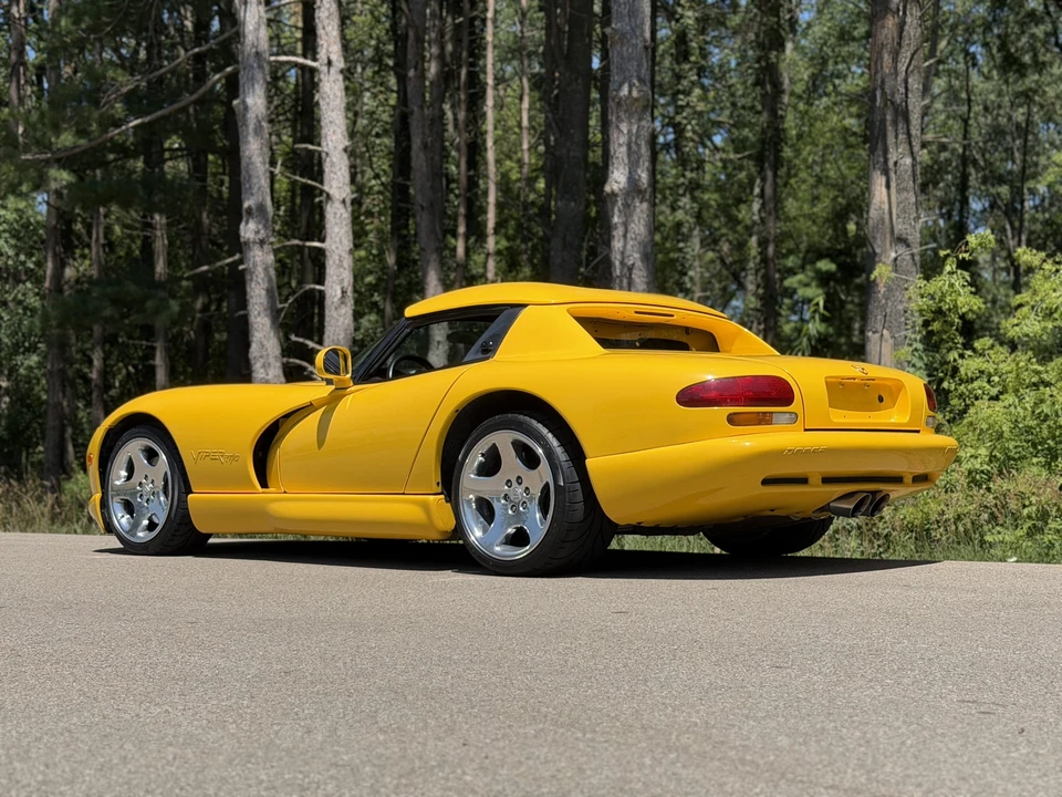2001 Dodge Viper 2nd Gen - Image 26 of 31