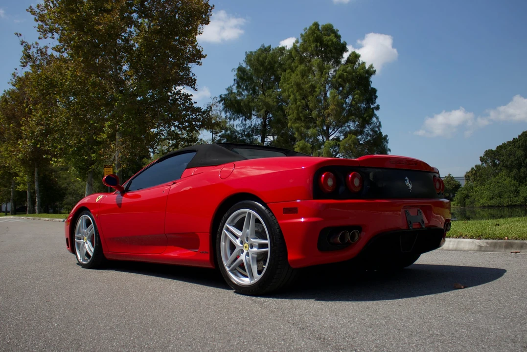 2001 Ferrari 360 Spider - Image 20 of 31