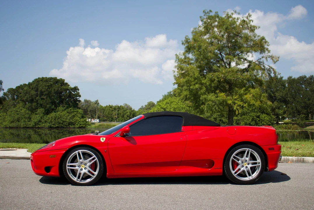 2001 Ferrari 360 Spider - Image 24 of 31