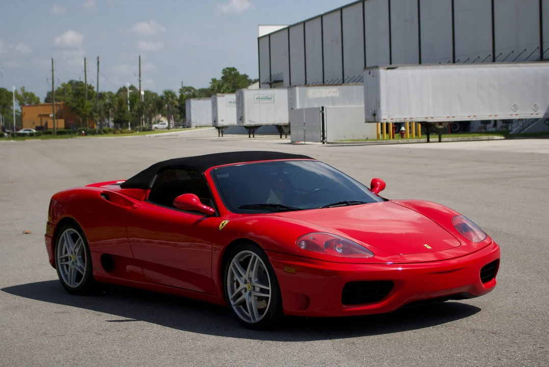 2001 Ferrari 360 Spider - Image 10 of 31
