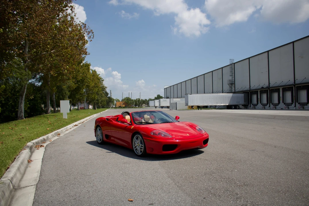 2001 Ferrari 360 Spider - Image 30 of 31