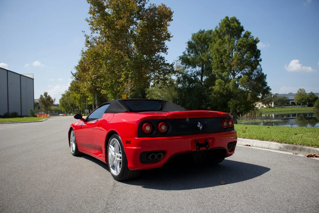 2001 Ferrari 360 Spider - Image 19 of 31
