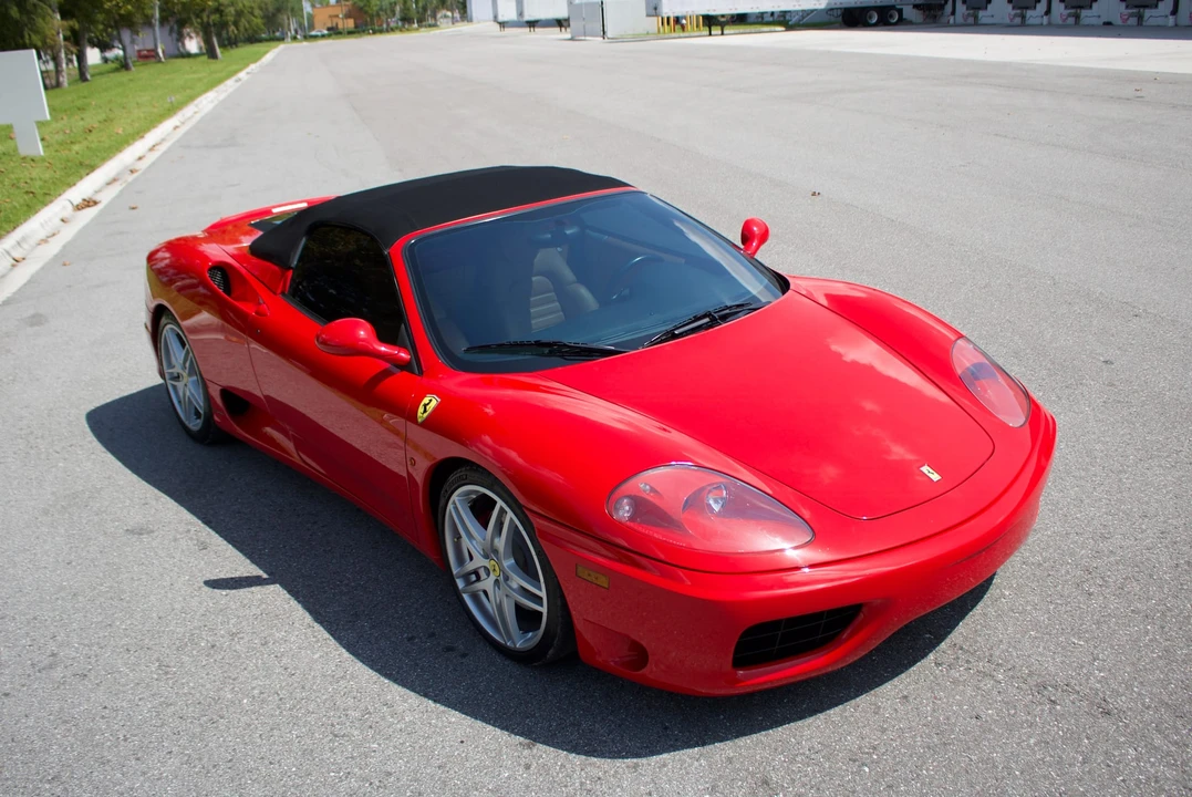 2001 Ferrari 360 Spider - Image 5 of 31