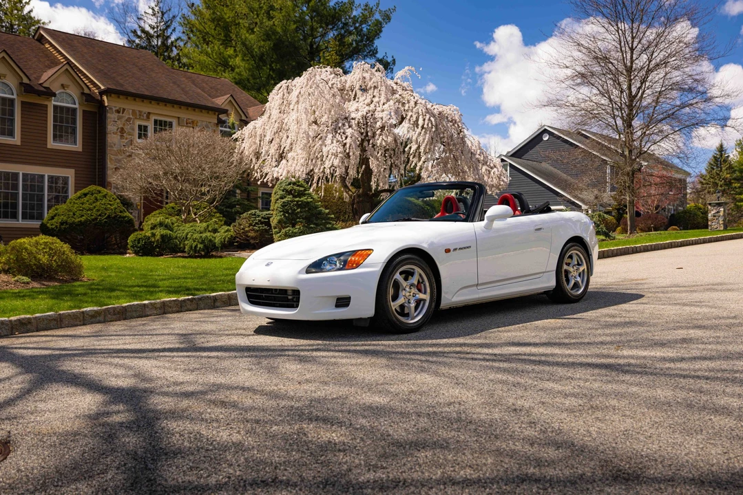 2001 Honda AP1 S2000 - Image 2 of 31