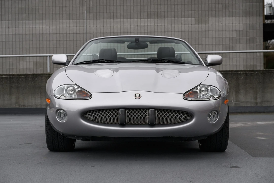 2001 Jaguar X100 XKR - Image 10 of 31