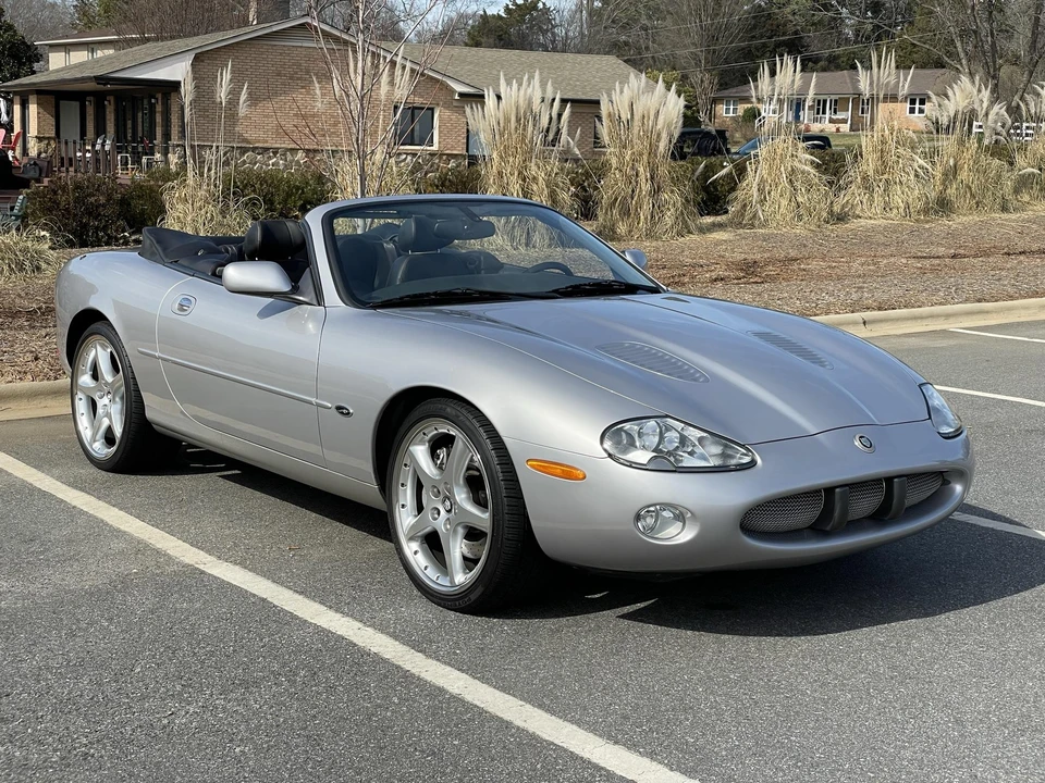 2001 Jaguar X100 XKR - Image 8 of 31