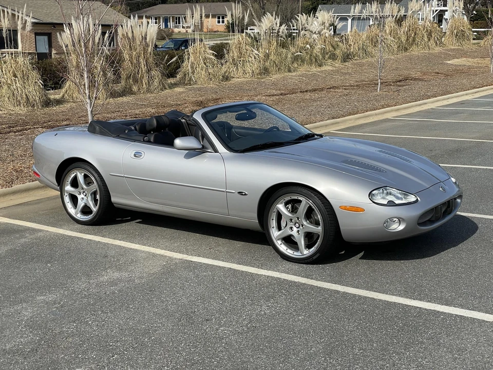 2001 Jaguar X100 XKR - Image 10 of 31