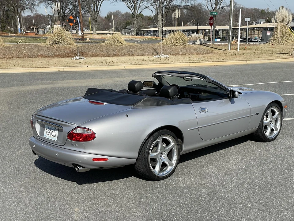 2001 Jaguar X100 XKR - Image 17 of 31