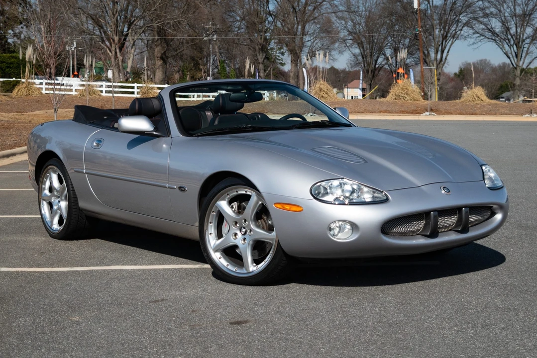 2001 Jaguar X100 XKR - Image 9 of 31