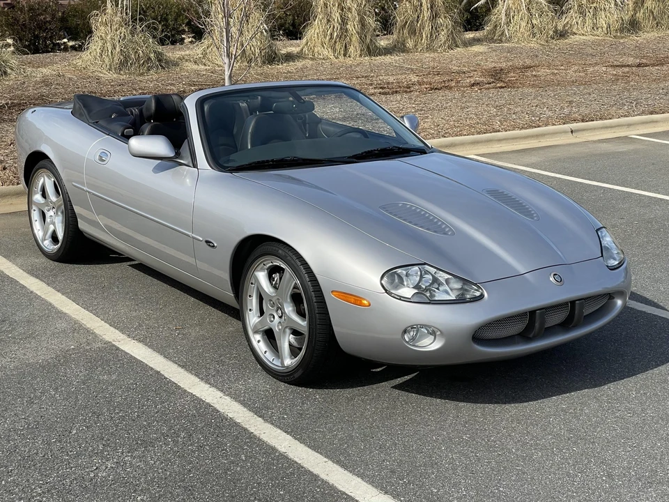 2001 Jaguar X100 XKR - Image 5 of 31