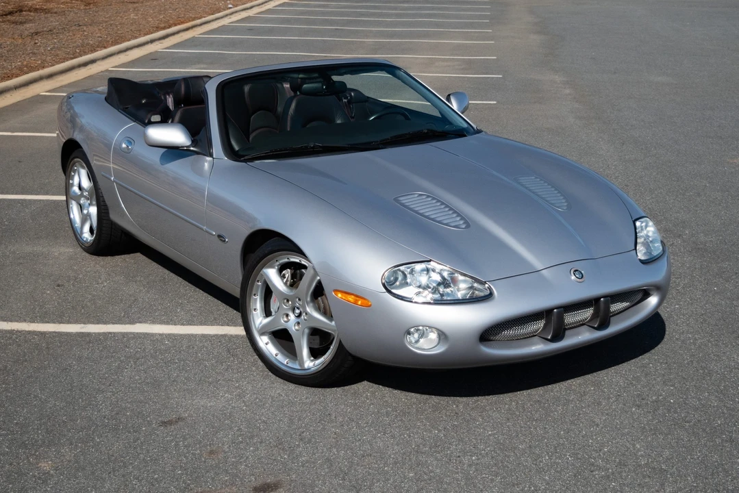2001 Jaguar X100 XKR - Image 6 of 31