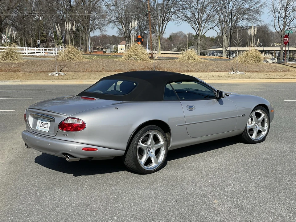 2001 Jaguar X100 XKR - Image 24 of 31