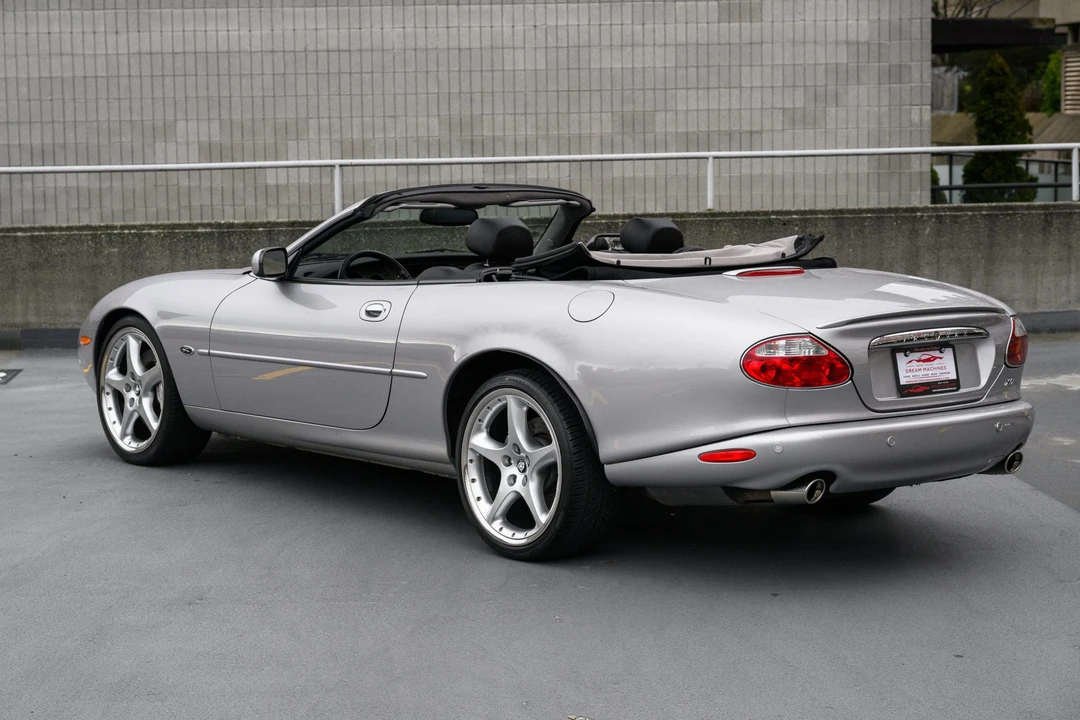 2001 Jaguar X100 XKR - Image 9 of 31