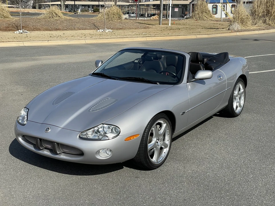 2001 Jaguar X100 XKR - Image 3 of 31