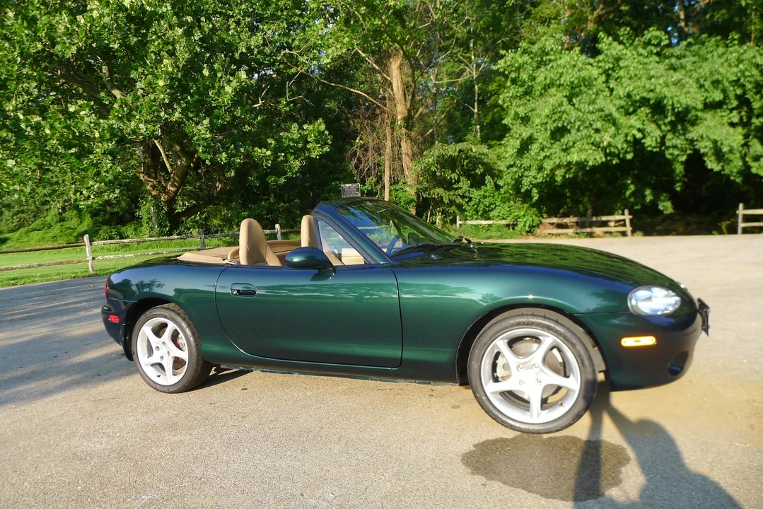 2001 Mazda NB MX-5 Miata - Image 10 of 31