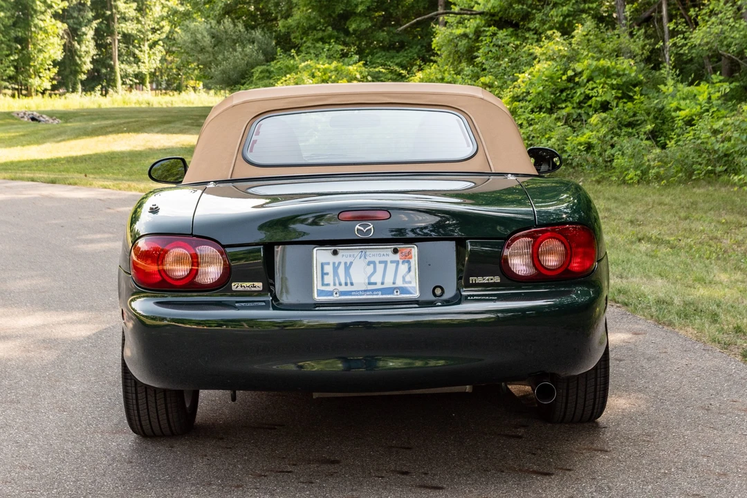 2001 Mazda NB MX-5 Miata - Image 5 of 31