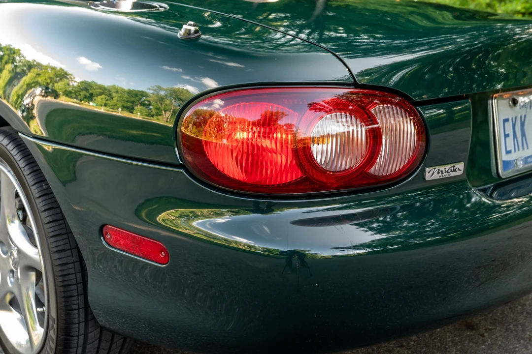 2001 Mazda NB MX-5 Miata - Image 27 of 31