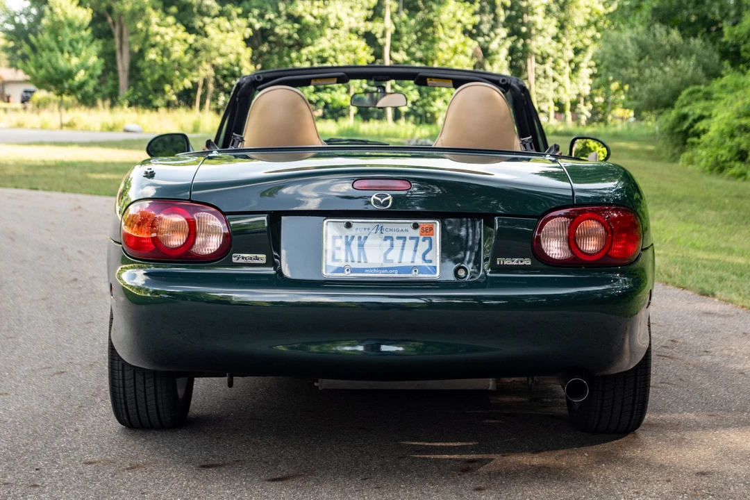 2001 Mazda NB MX-5 Miata - Image 13 of 31