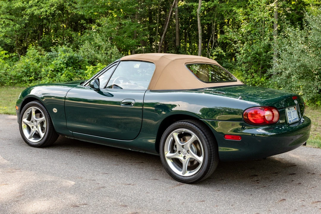 2001 Mazda NB MX-5 Miata - Image 4 of 31