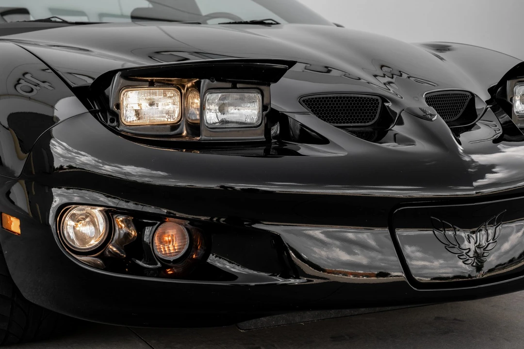 2001 Pontiac Firebird 4th Gen - Image 12 of 31