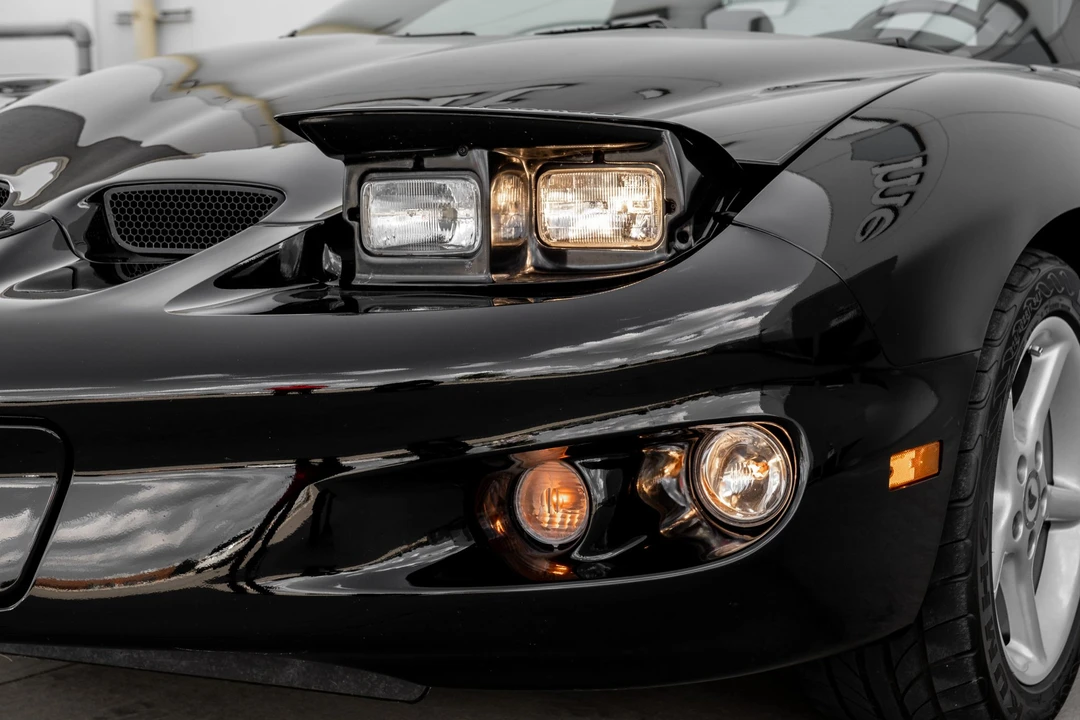 2001 Pontiac Firebird 4th Gen - Image 15 of 31