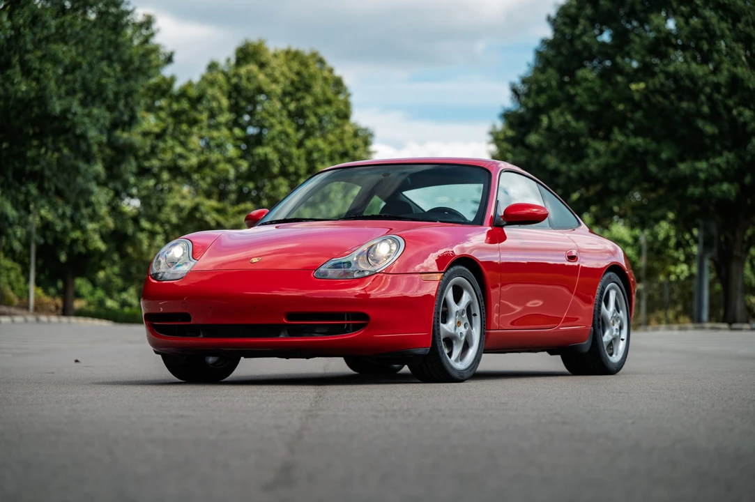 2001 Porsche 996 Carrera - Image 4 of 31