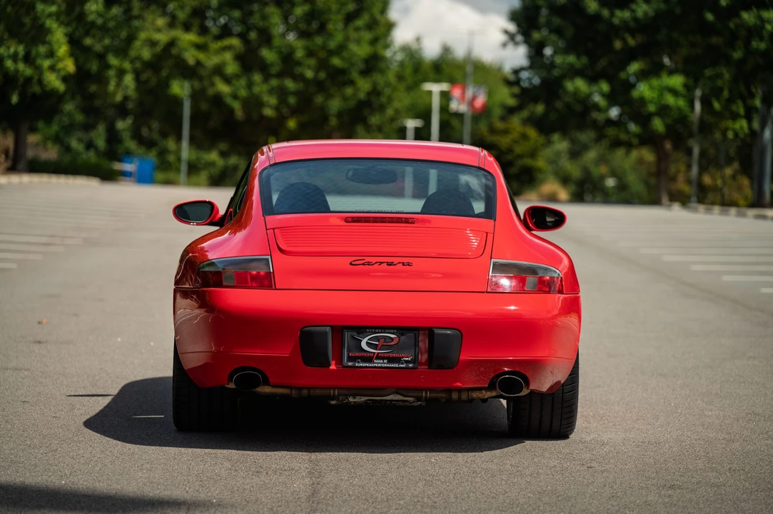 2001 Porsche 996 Carrera - Image 9 of 31