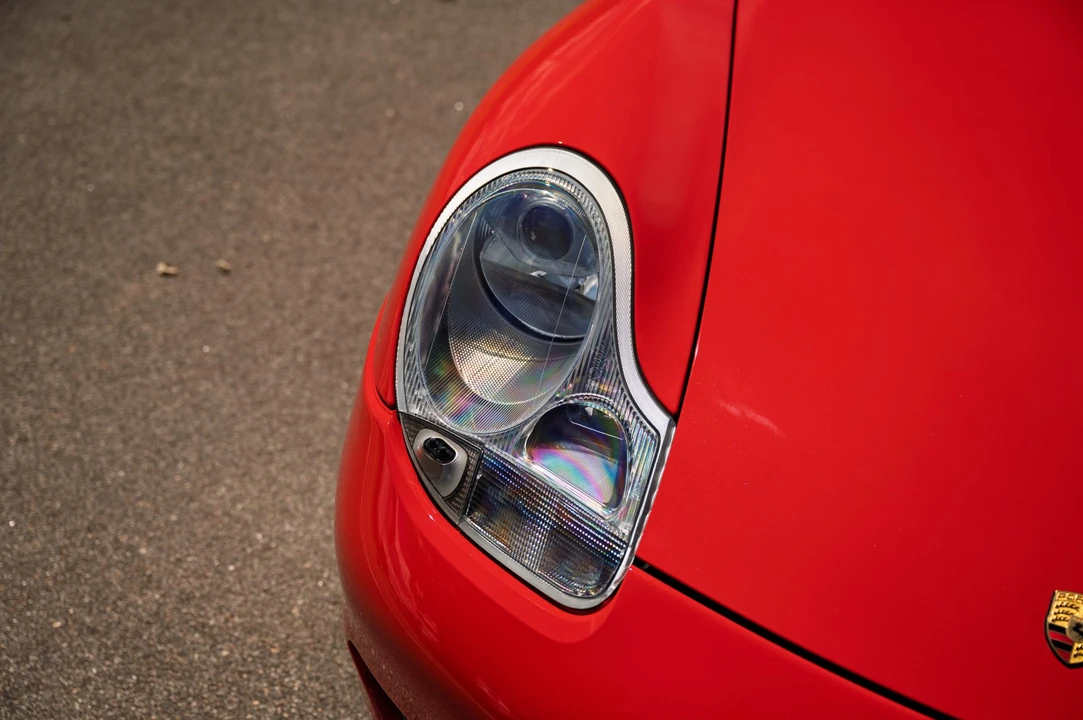 2001 Porsche 996 Carrera - Image 27 of 31