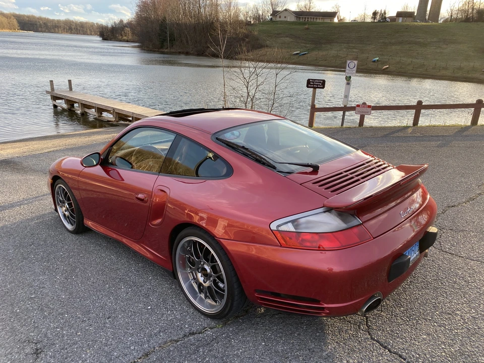 2001 Porsche 996 Turbo - Image 24 of 31