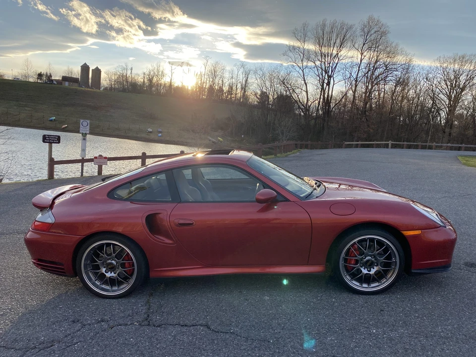 2001 Porsche 996 Turbo - Image 16 of 31