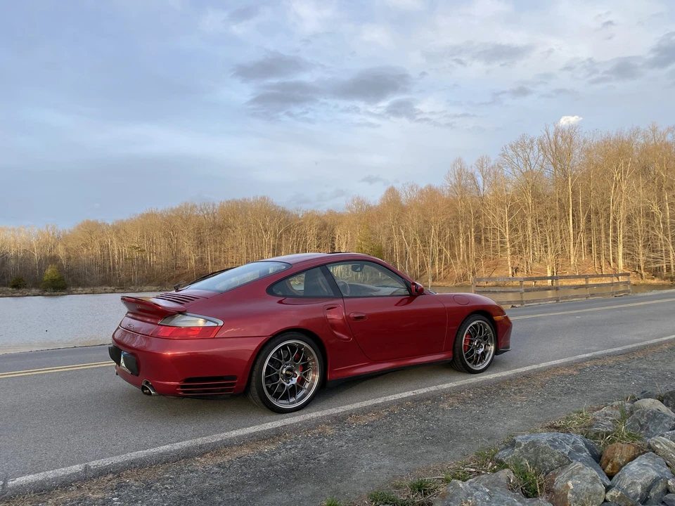 2001 Porsche 996 Turbo - Image 13 of 31