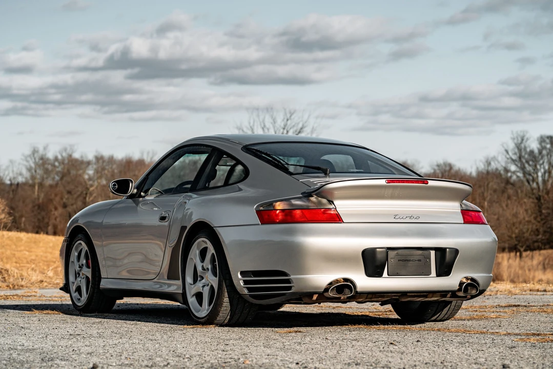 2001 Porsche 996 Turbo - Image 27 of 31