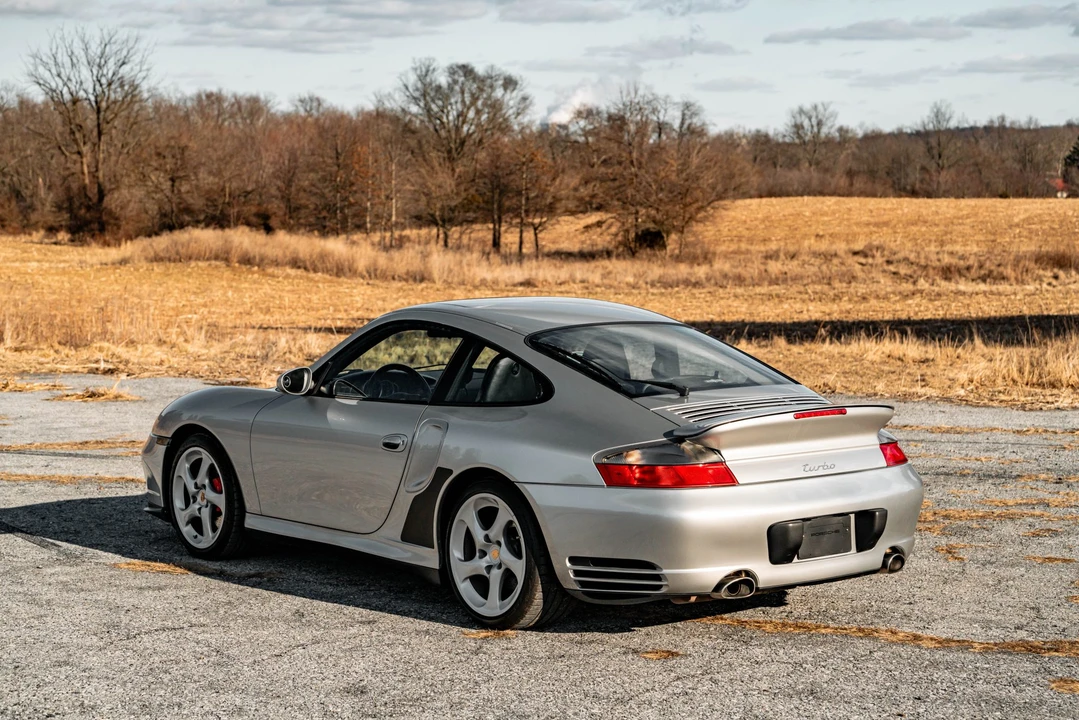 2001 Porsche 996 Turbo - Image 26 of 31