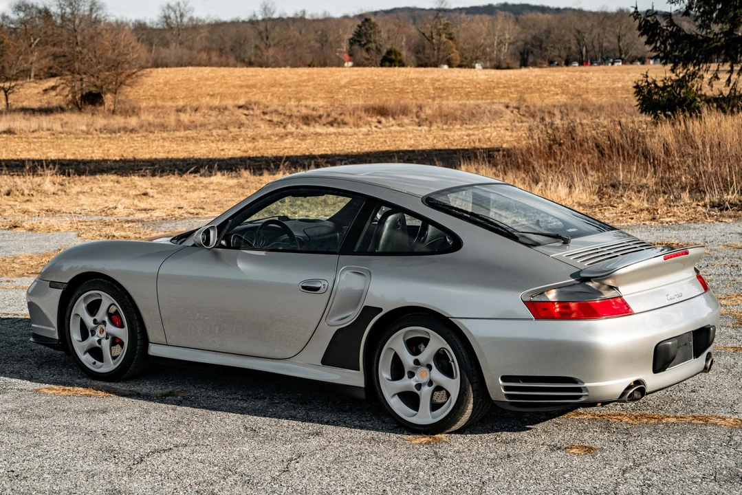 2001 Porsche 996 Turbo - Image 24 of 31
