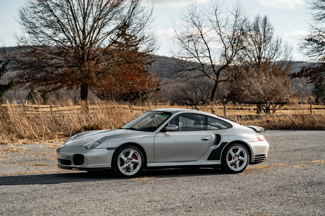 2001 Porsche 996 Turbo - Image 14 of 31