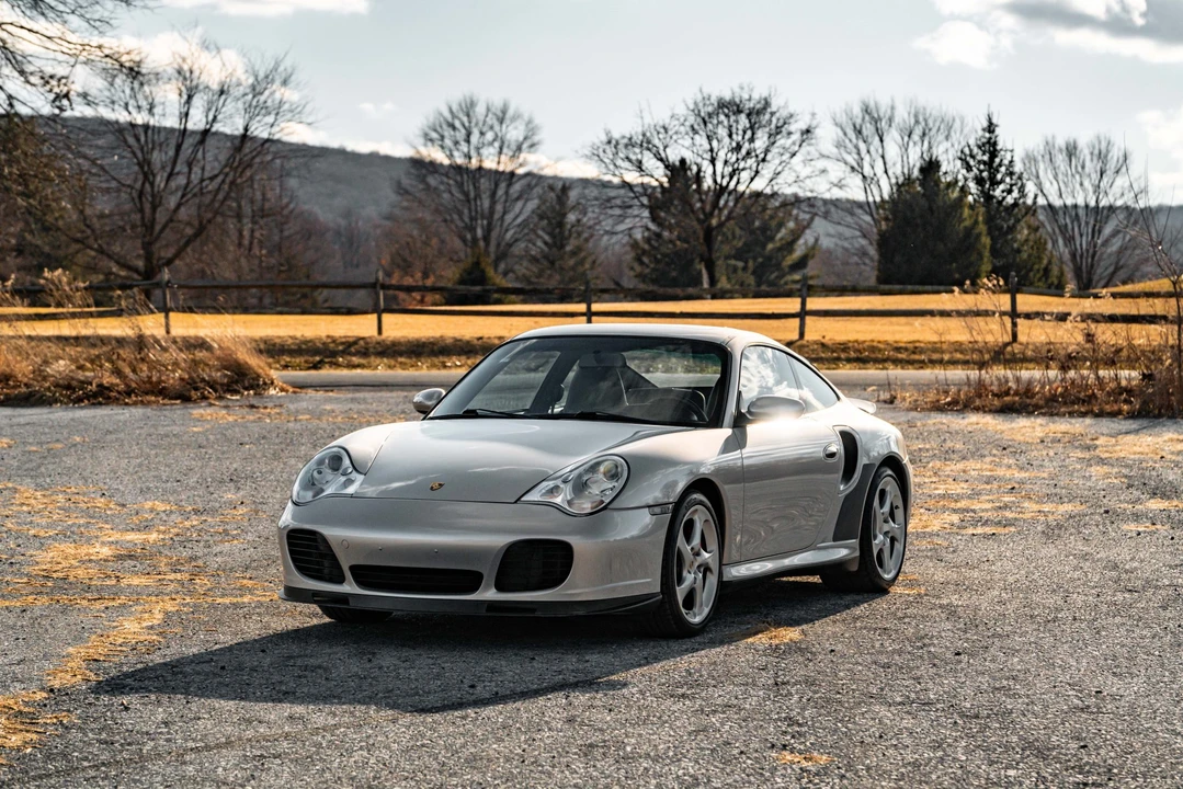 2001 Porsche 996 Turbo - Image 2 of 31