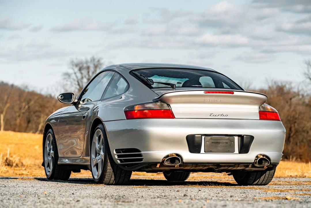 2001 Porsche 996 Turbo - Image 28 of 31