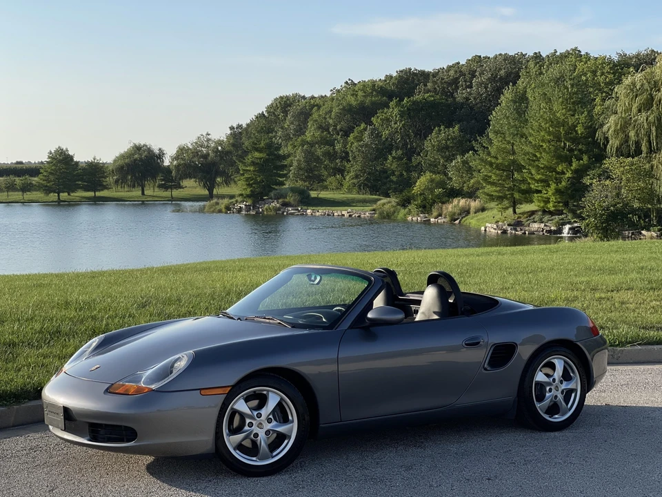 2001 Porsche 986 Boxster - Image 3 of 31