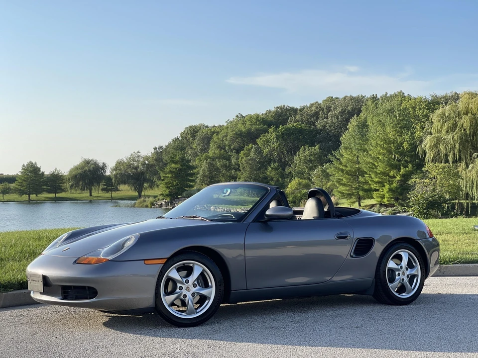 2001 Porsche 986 Boxster - Image 4 of 31